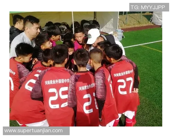 足球纪实：记录南京足球队的奋斗经历